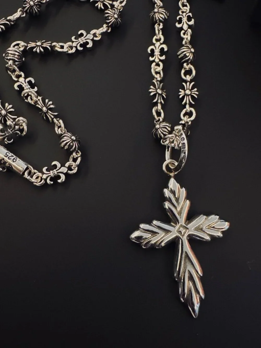 Chrome Hearts Vintage necklace (Default: Style from Image 1)